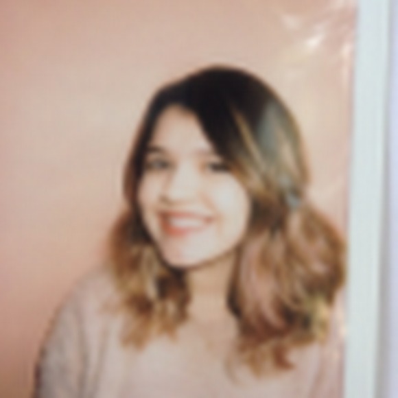 Meet your Posher, Kim - Picture 1 of 1
